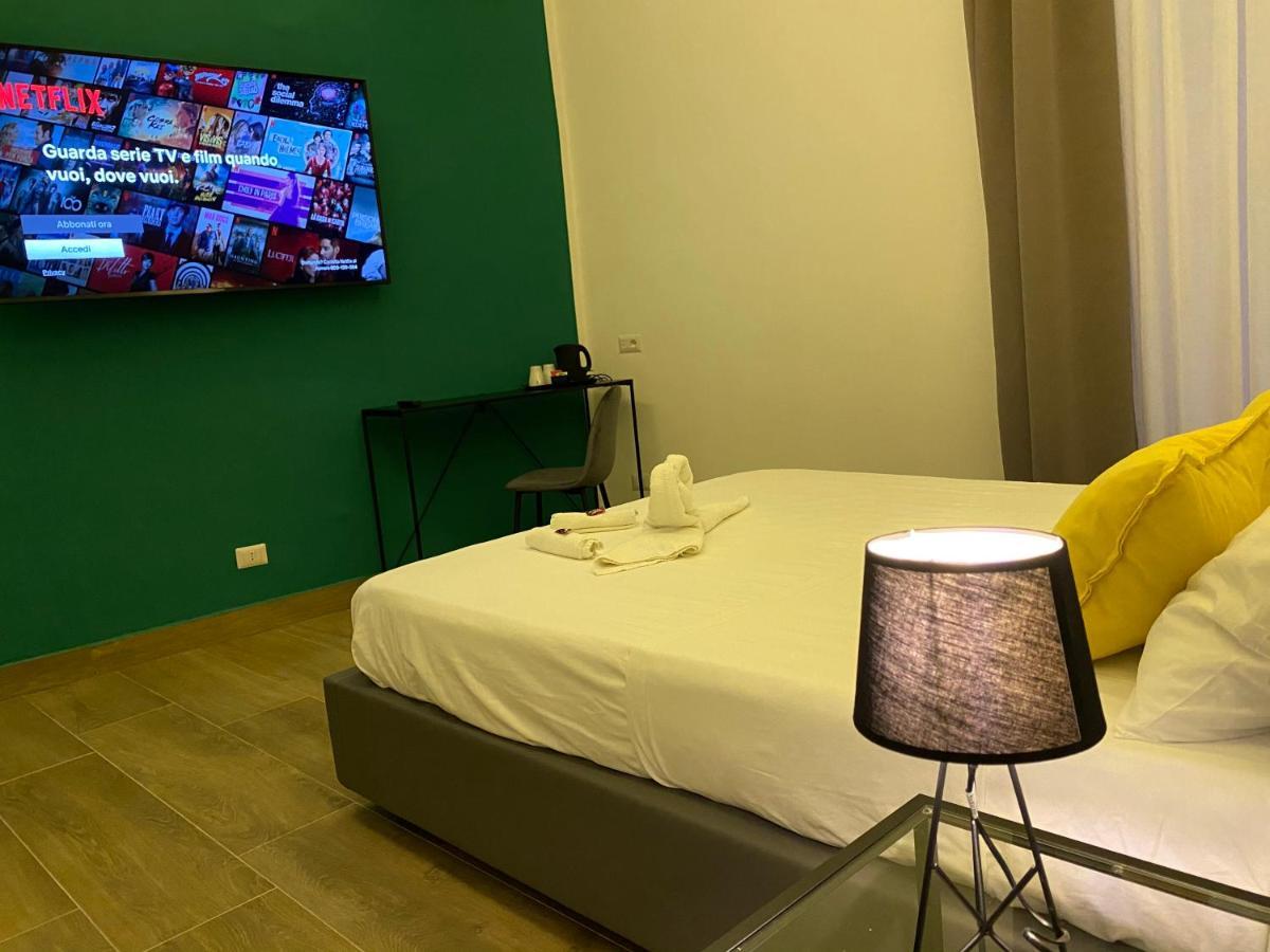 Bed and Breakfast Salotto Toledo Napoli Esterno foto