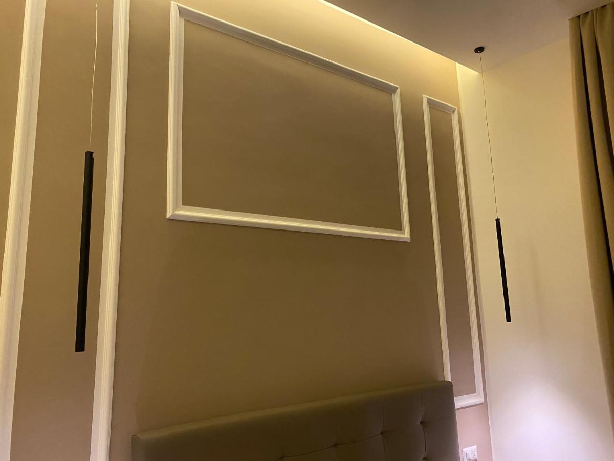 Bed and Breakfast Salotto Toledo Napoli Esterno foto