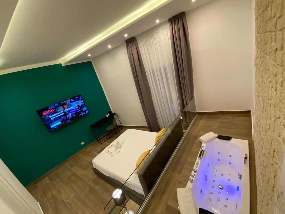 Bed and Breakfast Salotto Toledo Napoli Esterno foto