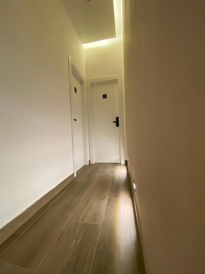 Bed and Breakfast Salotto Toledo Napoli Esterno foto
