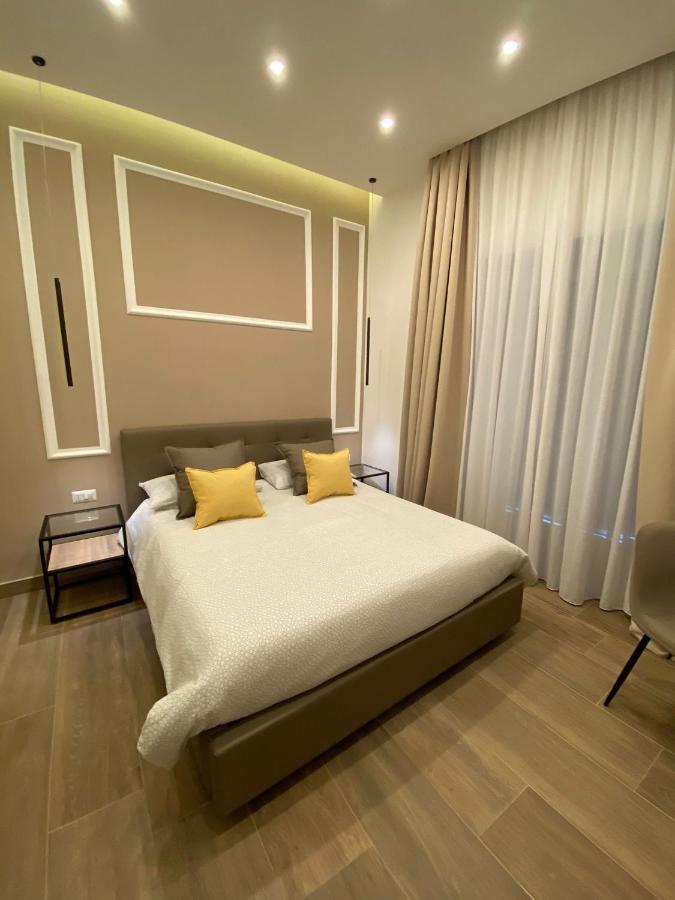 Bed and Breakfast Salotto Toledo Napoli Esterno foto