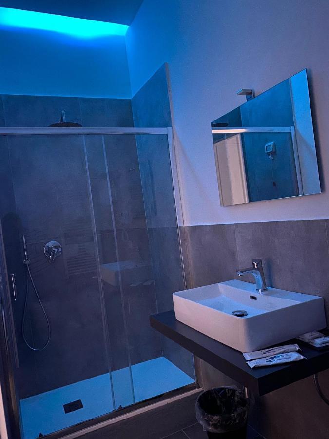 Bed and Breakfast Salotto Toledo Napoli Esterno foto