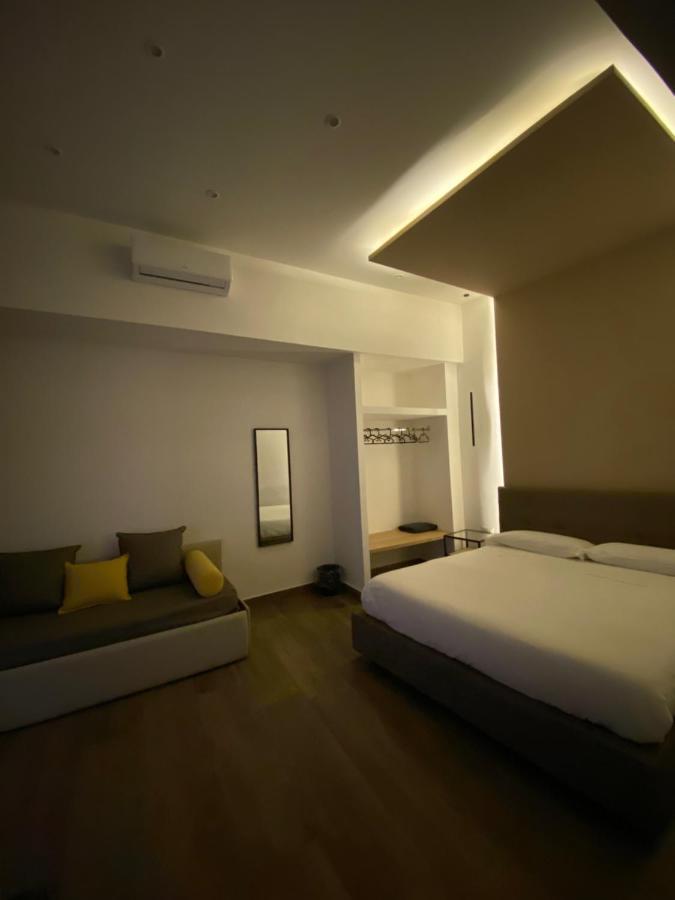 Bed and Breakfast Salotto Toledo Napoli Esterno foto